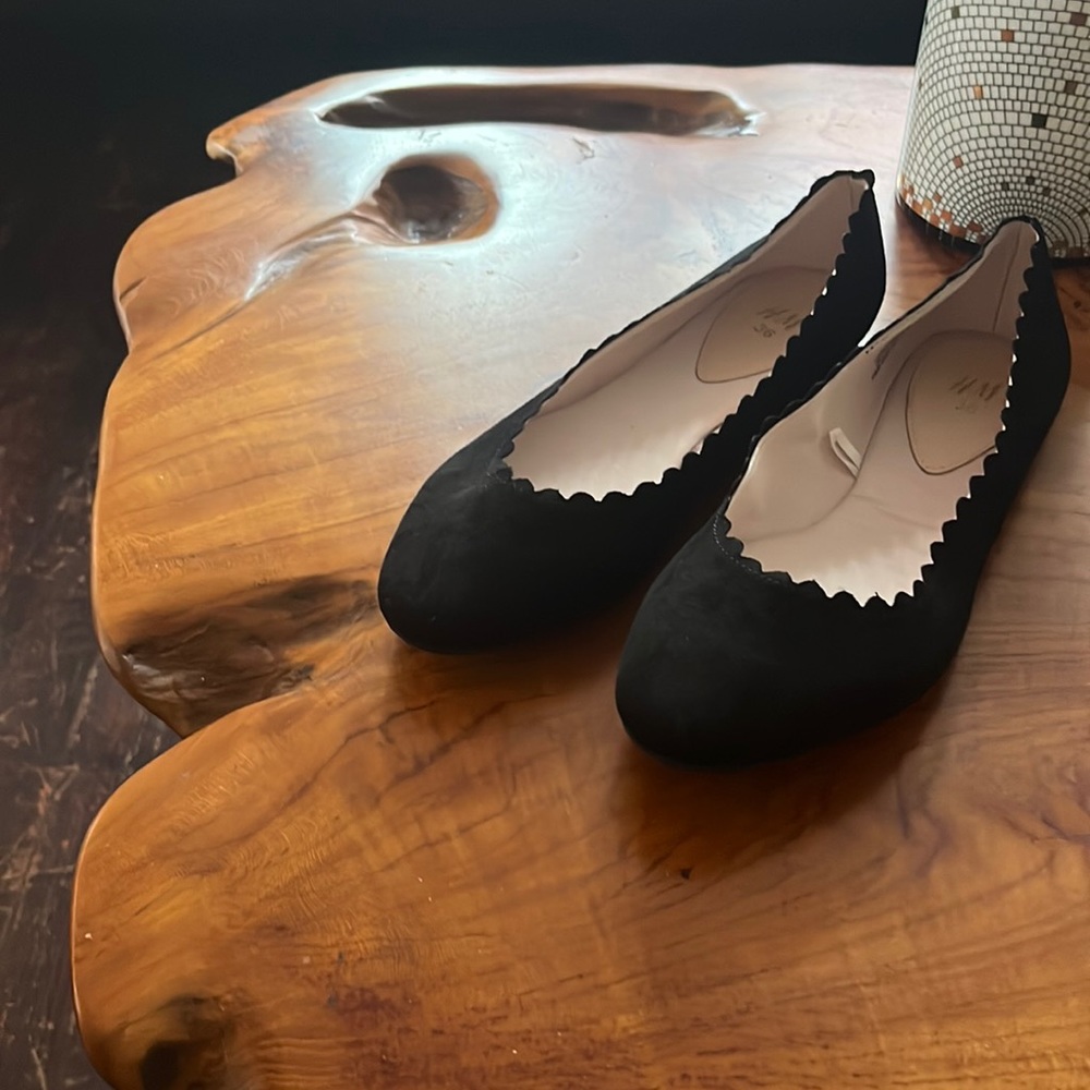 Darling Black Scalloped Flats